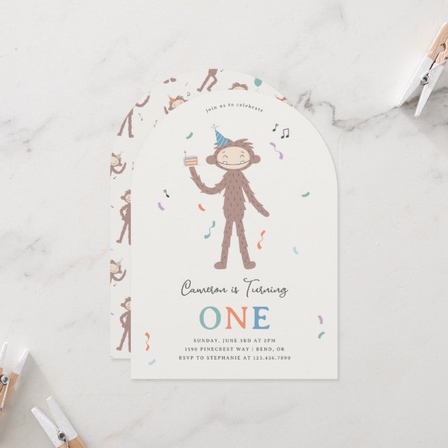 Invitation Slumberkins Bigfoot First Birthday (Devant/Arrière en situation)