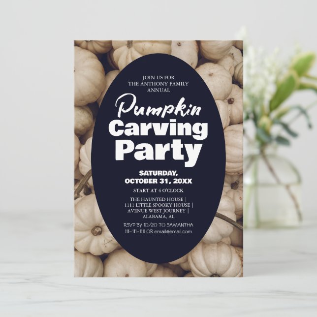 Invitation Soirée de carrosserie simple Citrouille Halloween  (Debout devant)