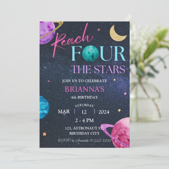 Invitation Space 4th Reach Four the Stars Birthday Girl (Debout devant)