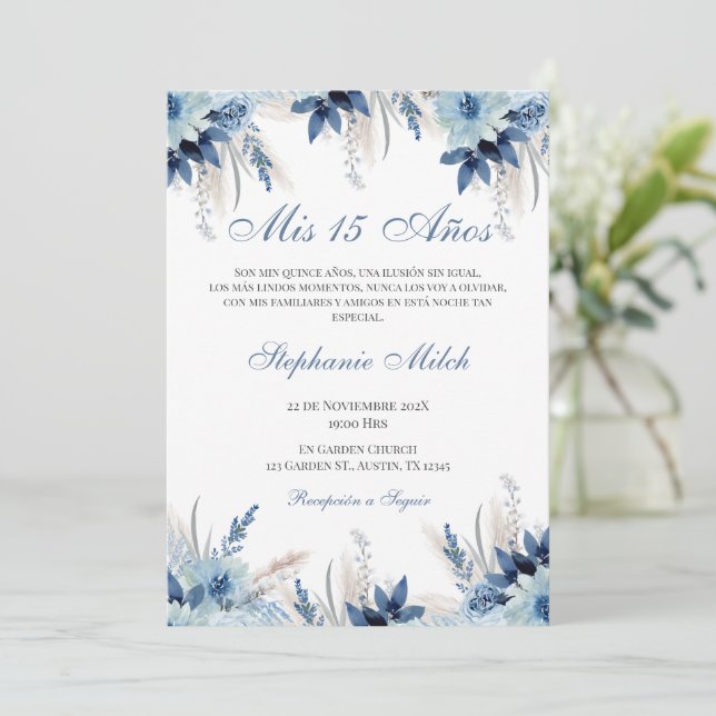 Invitation Spanish Quinceanera navy floral invite (Debout devant)