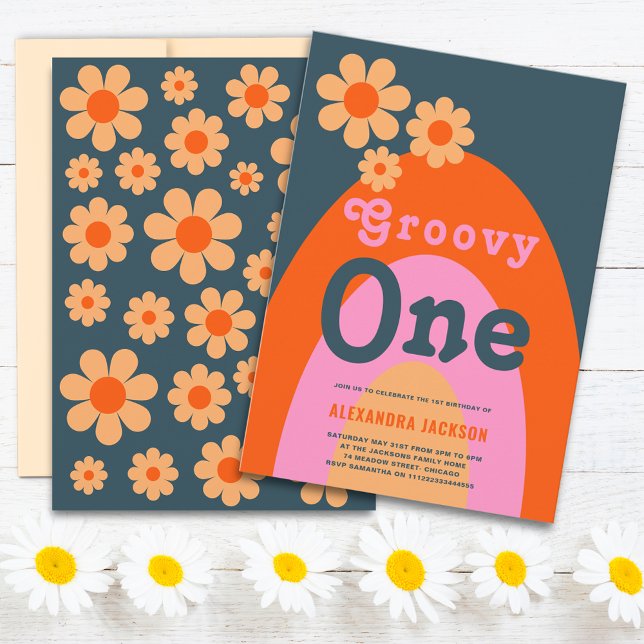 Invitation Super One Retro Girls 1er anniversaire (Groovy one daisy arch 1st birthday party invitation pink orange yellow navy blue 70s hippie vibe)