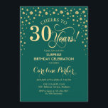 Invitation Surprise 30e fête d'anniversaire - Emerald Green G<br><div class="desc">Invitation de fête du 30e anniversaire surprise. Design élégant en or vert émeraude et faux parties scintillant. Fonctionne la police de script et les confettis de diamants. Bravo à 30 ans ! Message-moi si vous avez besoin d'une personnalisation plus poussée.</div>