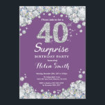Invitation Surprise 40e anniversaire Diamant mauve et argent<br><div class="desc">Invitation surprise 40e anniversaire. Arrière - plan rouge diamant de Rhénanie violette et argentée. Élégant invitation du Bassin d'Anniversaire. Anniversaire adulte. Les femmes,  anniversaire. Hommes Anniversaire.
Pour plus de personnalisation,  cliquez sur le bouton "Customiser" et utilisez notre outil de conception pour modifier ce modèle.</div>