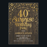 Invitation Surprise 40e fête d'anniversaire - Bois & Or<br><div class="desc">Invitation surprise 40e anniversaire de fête. Elégant design rustique avec bois brun foncé et or parties scintillant. Comprend des polices de caractères et des confettis stylisés. Message-moi si vous avez besoin d'âge personnalisé.</div>