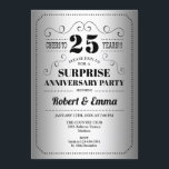Invitation Surprise fête du 25e anniversaire - Silver Black<br><div class="desc">Invitation du 25e anniversaire du Mariage Surprise Design rétro simple en fausse feuille d'argent et noir. Parfait pour une fête élégante ! Peut être personnalisé à n'importe quelle année. S'il vous plaît,  envoyez-moi un message si vous avez besoin d'une personnalisation supplémentaire.</div>