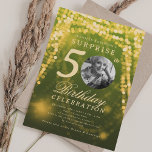 Invitation SURPRISE Photo 50th Birthday Gold Green Glam<br><div class="desc">Un design élégant "50th Birthday" soirée avec photo personnalisée,  typographie moderne et un arrière - plan à cordes.</div>