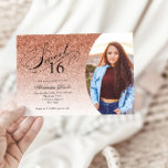 Invitation Sweet 16 Anniversaire Rose Parties scintillant or<br><div class="desc">Cette parties scintillant d'anniversaire rose branchée en or présente un titre de typographie audacieux et votre photo préférée. Ajoutez votre texte personnalisé à l'aide du formulaire modèle. Des options supplémentaires pour le texte et la mise en page sont disponibles si vous choisissez de customiser plus loin.</div>