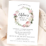 Invitation Sweet sixteen rose blanc fleuri<br><div class="desc">De très jolies couronnes florales entourent les mots Sweet 16 et le nom de votre fille. Ils sont écrits dans un joli script. Tout le texte peut être modifié et vous pouvez modifier la couleur. Le reste du texte est dans une combinaison moderne de polices serif droites et italiques. Très...</div>