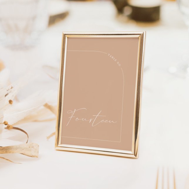 Invitation Table moderne Boho Tan Arch Quatorze Numéro de tab (Modern Boho Tan Arch Table Fourteen Table Number)