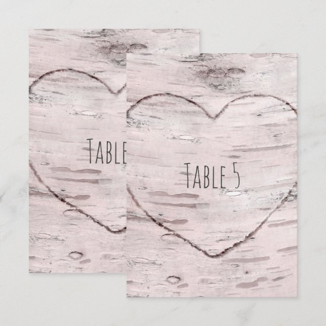 Invitation Table numéro en bois de bouleau et coeur sculpté r (Devant / Derrière)