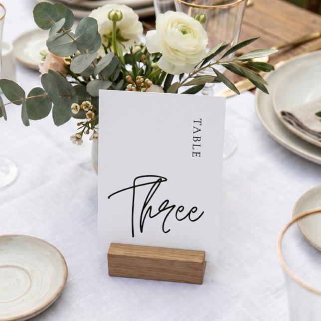 Invitation Table numéro trois minimaliste simple (Créateur téléchargé)
