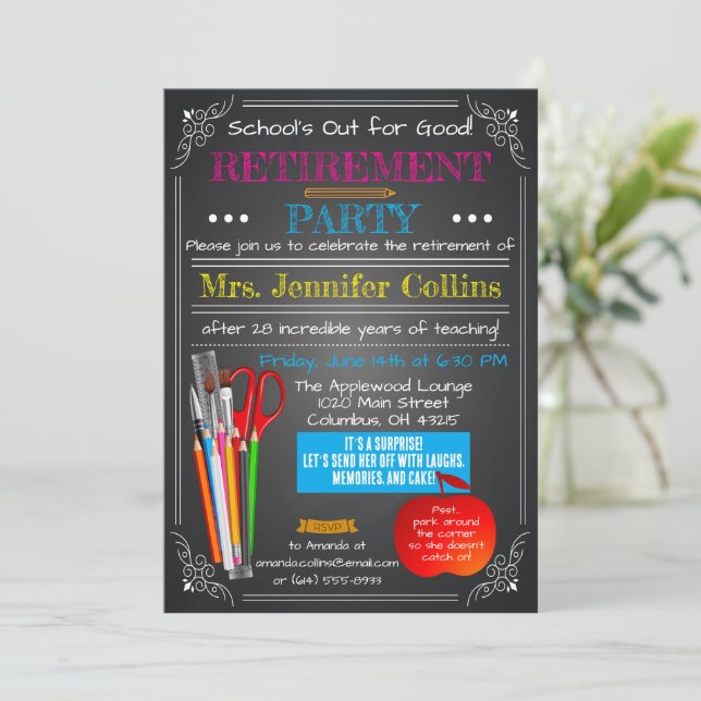 Invitation Teacher Retirement Chalkboard (Debout devant)