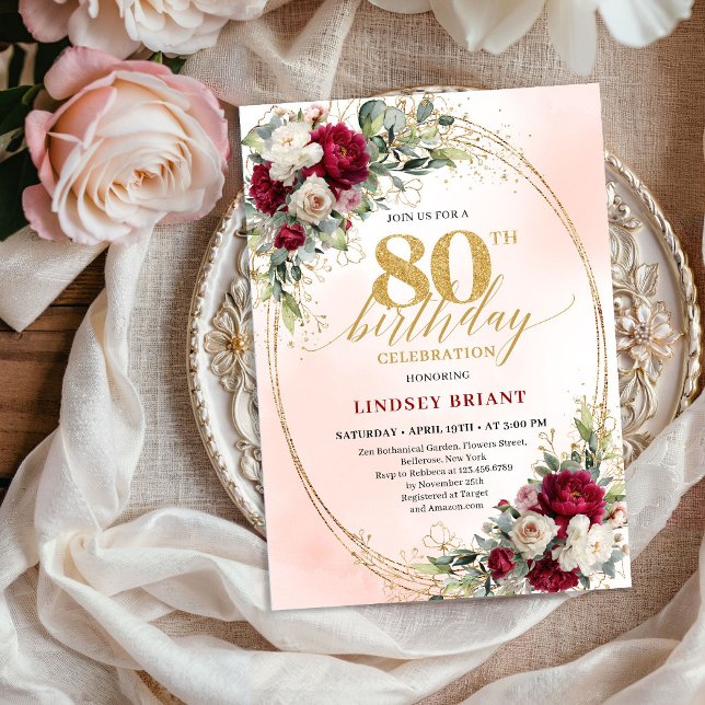 Invitation tendance bordeaux florale or pour 80e a (Trendy Burgundy Floral Gold 80th Birthday Invitation)
