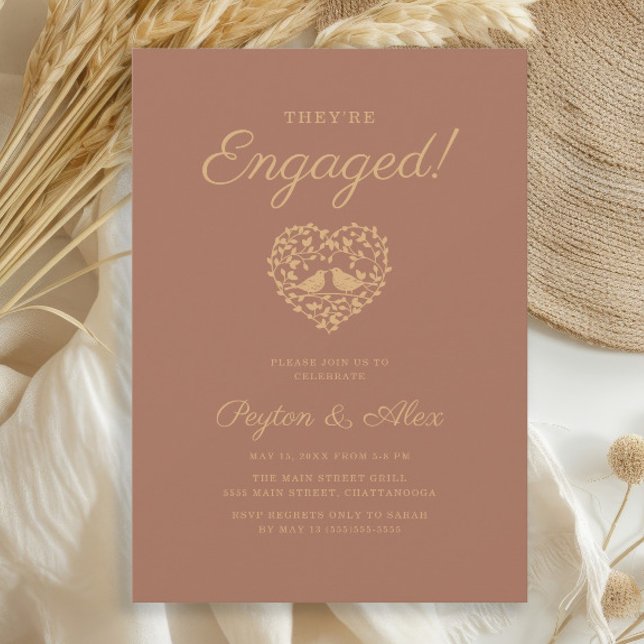 Invitation Terracotta Rust Inséparables Coeur Engagement (Terracotta/burnt orange "Love birds" wedding engagement party invitation)