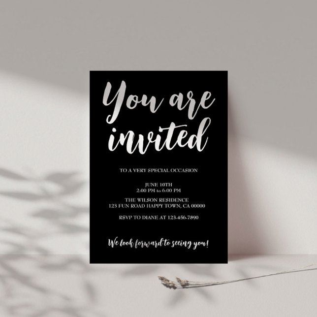 Invitation Texte blanc de fête générale monochrome moderne (Créateur téléchargé)