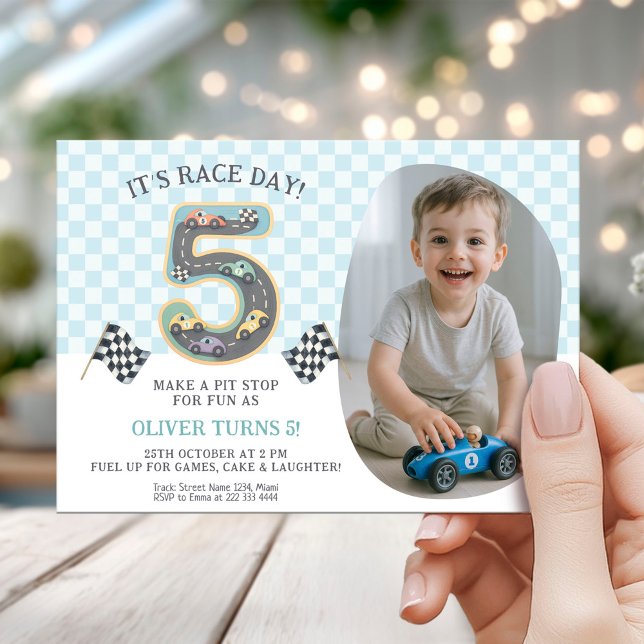 Invitation Thème de voiture de course pour un 5ème anniversai (Créateur téléchargé)