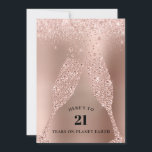 Invitation Toast Champagne d'or rose 21ème anniversaire<br><div class="desc">Rose Gold Metallic Blush Parties scintillant Rose Champagne Toast 21st Birthday Party Invitation... Sur un arrière - plan de feuille d'or rose avec une bordure en parties scintillant rose vif, des lunettes de champagne en diamant grillent le 21ème anniversaire d'un ami ou d'un membre de la famille avec les mots...</div>
