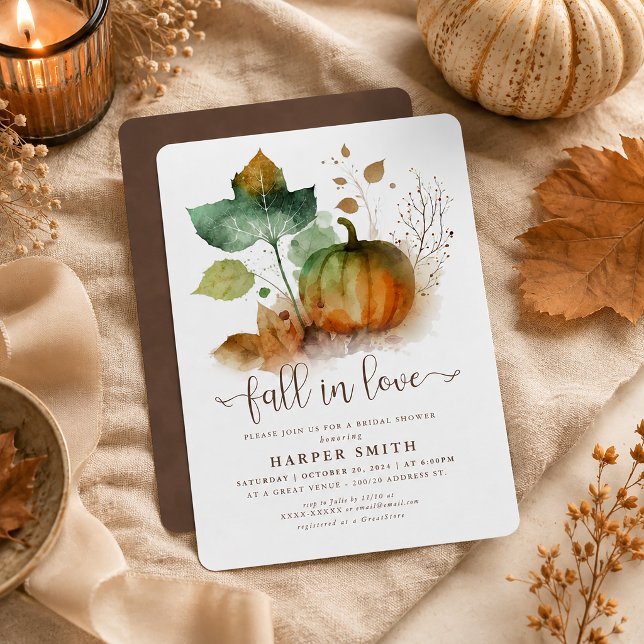Invitation Tomber amoureux de la douche de mariée rustique de (Celebrate the bride-to-be with the  beauty of the season with this elegant Fall in Love invitation. )