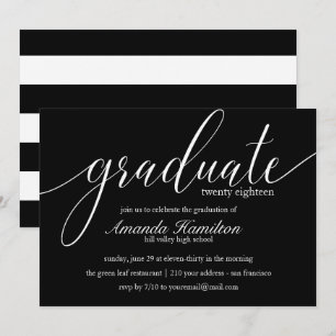Invitation Total de la typographie noire Graduation Invitatio