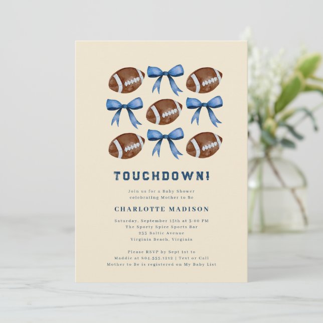 Invitation Touchdown Football  and Bows Baby Shower  (Debout devant)