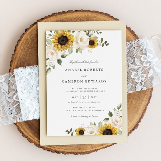 Invitation Tournesols Fleurs Blanches Verdure Élégant Mariage (Créateur téléchargé)