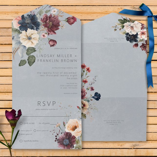 Invitation Tout En Un Bleu Bourgogne & Crème Rustique Floral Bleu Dîner (Blue Burgundy & Cream Rustic Floral Blue All In One Wedding Invitation with Dinner Options)