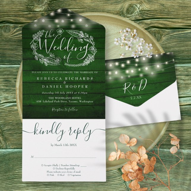 Invitation Tout En Un Bois vert rustique éclaire le Mariage floral (Rustic Green Wood String Lights Floral Wedding All In One Invitation)