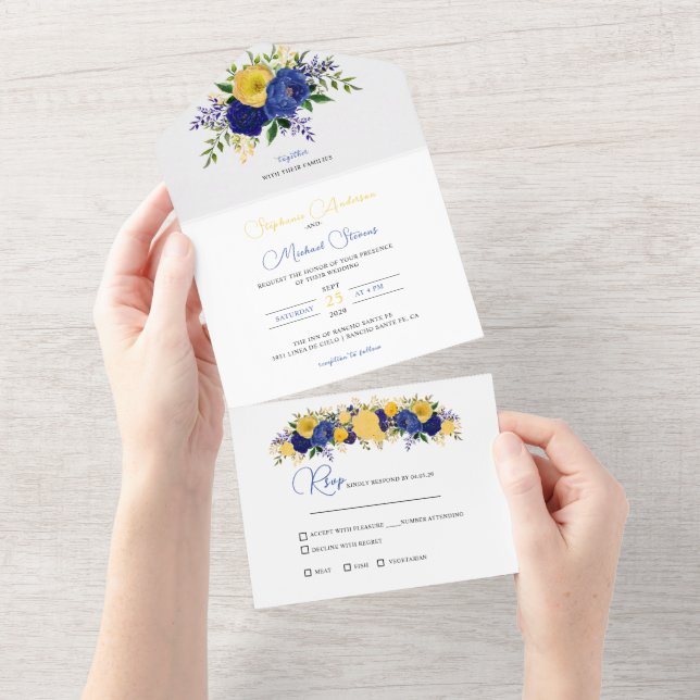 Invitation Tout En Un Bouquet floral marine et jaune (Déchirure)