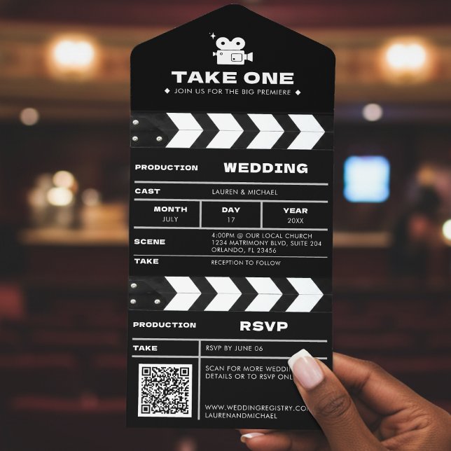 Invitation Tout En Un Code QR Clapboard de Cinéma Mariage (Créateur téléchargé)
