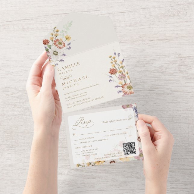 Invitation Tout En Un Code QR de mariage automnal de fleurs sauvages (Déchirure)