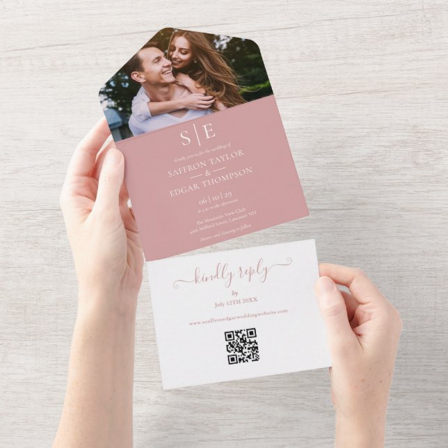 Invitation Tout En Un Code QR de monogramme or et rose poussiéreux pour  (Déchirure)