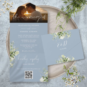 Invitation Tout En Un Code QR de photo de mariage floral verdure bleu po