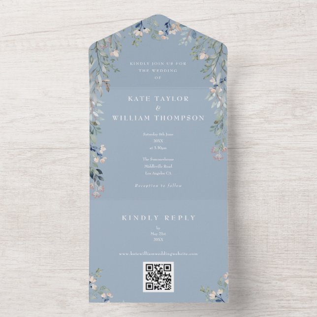 Invitation Tout En Un Code QR Floral Bleu Poussiéreux de Mariage de Verd (À l'intérieur)
