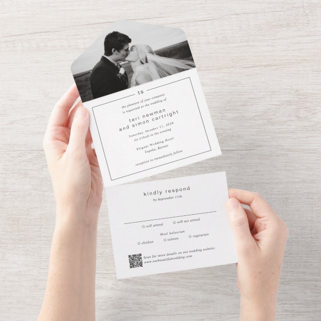 Invitation Tout En Un Code QR Monogramme Sans Temps Mariage Moderne (Déchirure)