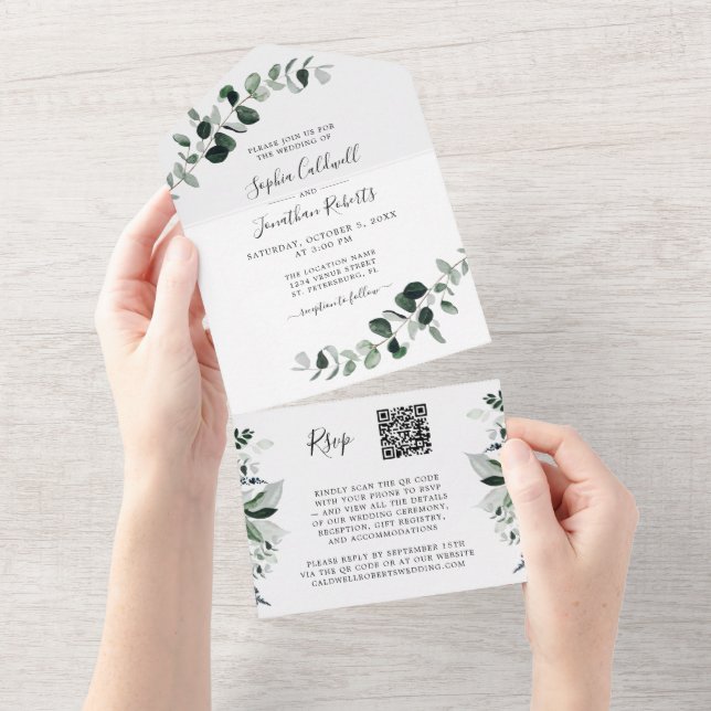 Invitation Tout En Un Code QR RSVP mariage blanc feuillage d'eucalyptus (Déchirure)