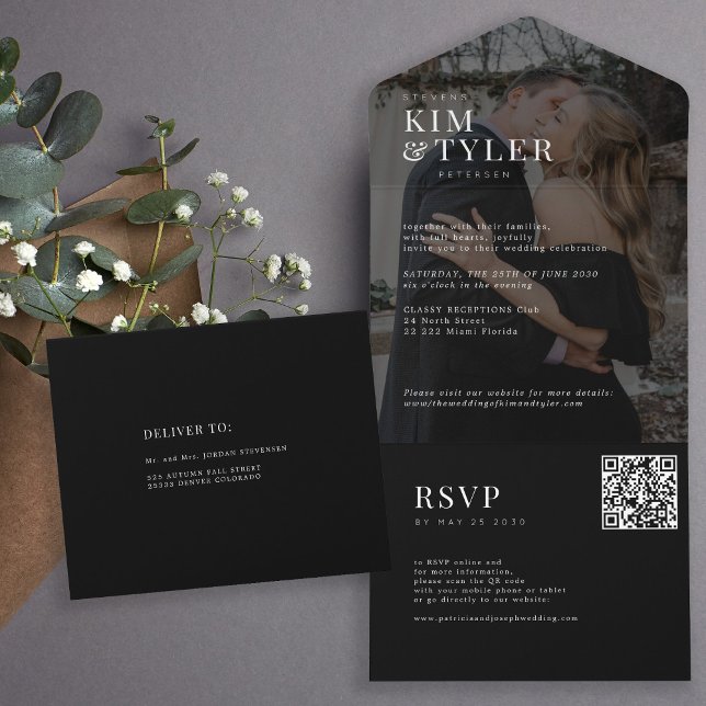 Invitation Tout En Un Design élégant photo noir QR RSVP mariage (Créateur téléchargé)