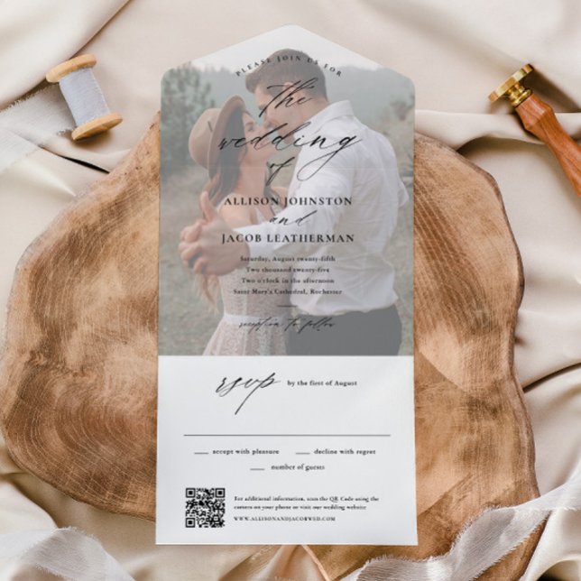 Invitation Tout En Un Élégant Code QR Photo Mariage (Elegant Script Photo Wedding All in One Invitation with Tear off  RSVP Card.)