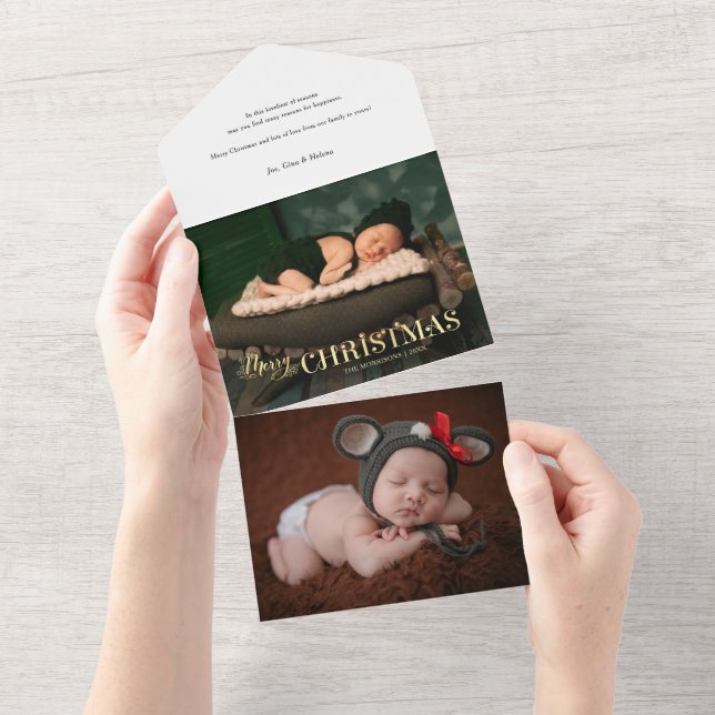 Invitation Tout En Un Elégant Festive Gold Joyeux Noël Script Photo (Déchirure)