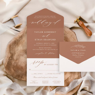 Invitation Tout En Un Élégant Mariage Calligraphié en Terracotta