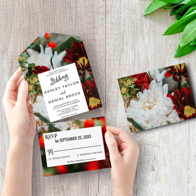 Invitation Tout En Un Élégante roses rouges fleurs fleurs Mariage floral (Créateur téléchargé)