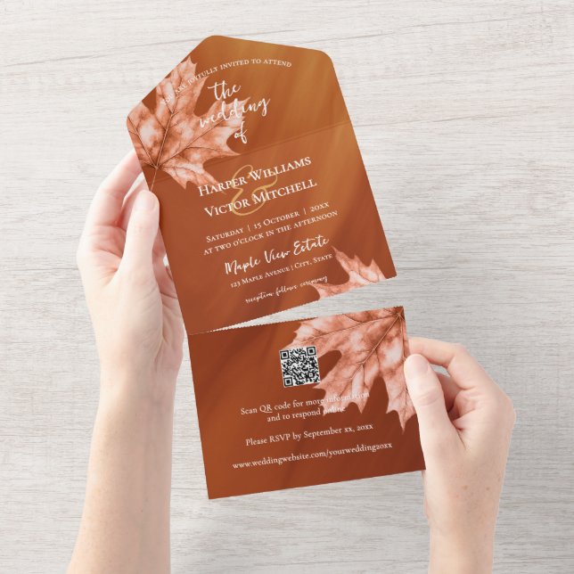Invitation Tout En Un feuille d'érable accent brûlé code QR orange (Déchirure)