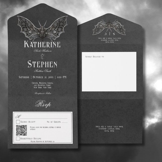 Invitation Tout En Un Gothique Moth Moody noir & blanc QR Code (Gothic Moth Moody Black & White All In One Wedding Invitation with QR Code)