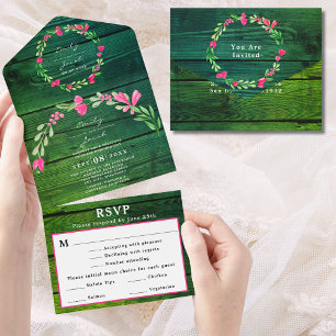 Invitation Tout En Un Mariage de campagne fleuri rose en bois vert rusti