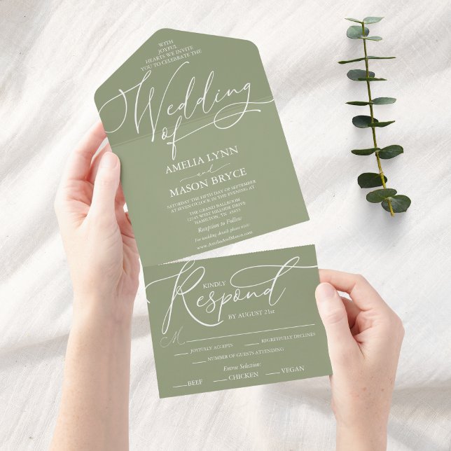 Invitation Tout En Un Mariage de script de calligraphie verte et blanche (Elegant Script Calligraphy Wedding Invitation all in one Sage Green)