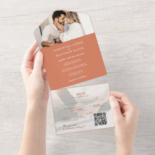 Invitation Tout En Un Mariage en terre cuite avec option RSVP QR Code