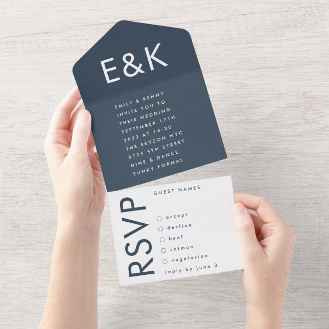 Invitation Tout En Un Mariage Monogramme bleu marine ultra moderne Bold (Déchirure)