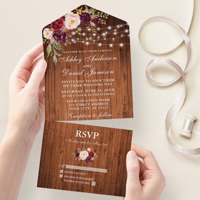 Invitation Tout En Un Mariage Rustique Bourgogne Floral Lumières à corde (All In One Wedding Invitation with tear off RSVP Card)