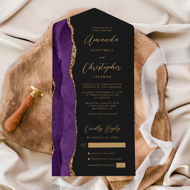 Invitation Tout En Un Mariage sombre violet agate or script (Créateur téléchargé)
