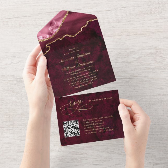 Invitation Tout En Un Moderne Golden Burgundy Marble Agate Mariage (Déchirure)