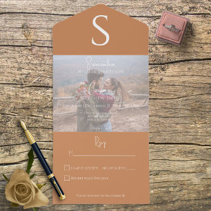 Invitation Tout En Un Monogramme Photo moderne brûlée Orange Pas de dîne